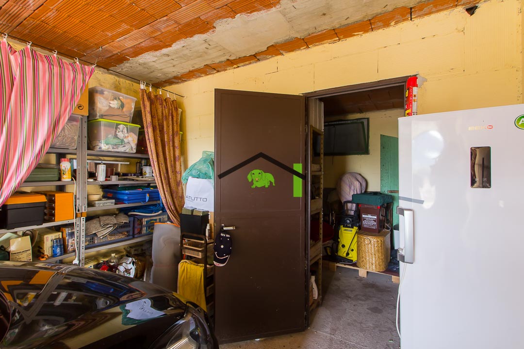 6/55cornino via palla 6 garage 2