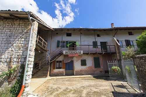 Tipica casa di paese