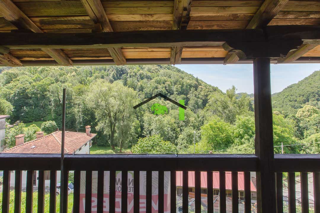 48/36castelnovo del friuli via celante 48 vista secondo terrazzo