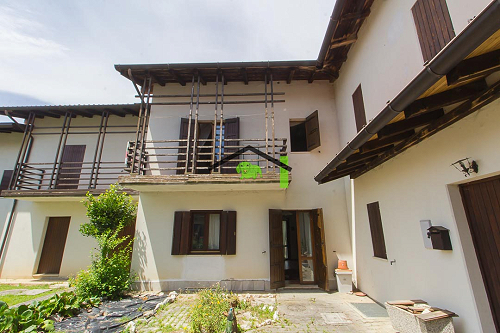 Villetta a schiera di 72 mq con giardino a Castelnovo del Friuli