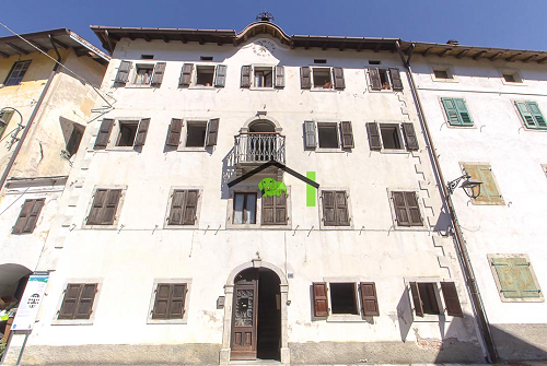 Appartamento al secondo piano in casale storico a Chiusaforte