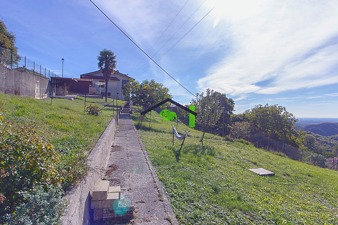 Casa indipendente a Clauzetto
