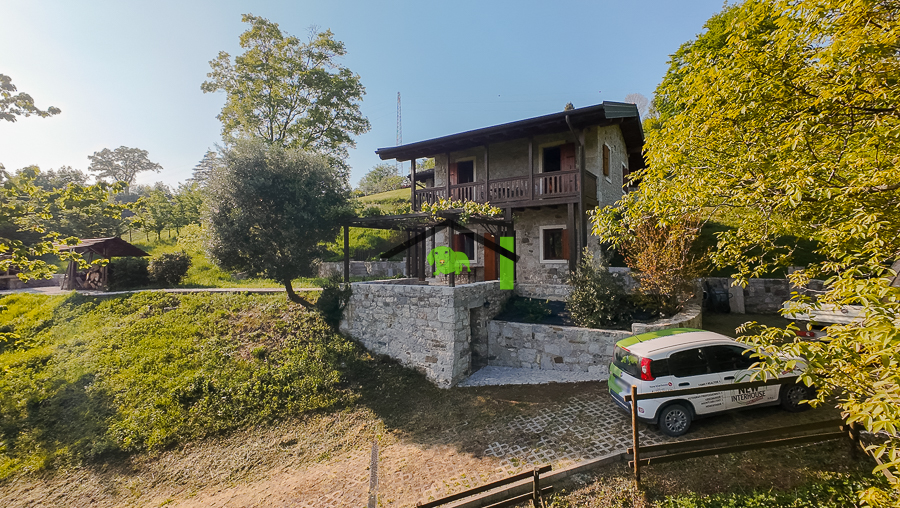 Villa a Clauzetto