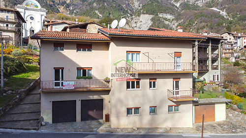 Complesso residenziale di quattro appartamenti a Poffabro