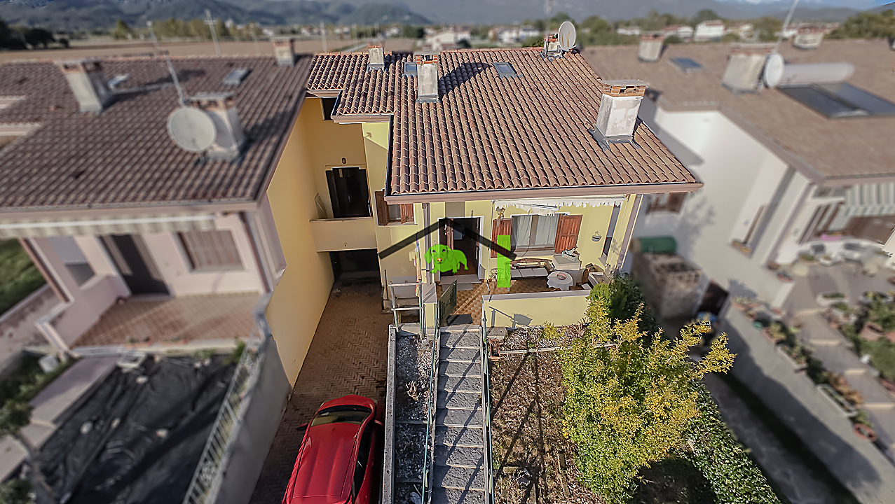 Villetta a schiera a Maniago
