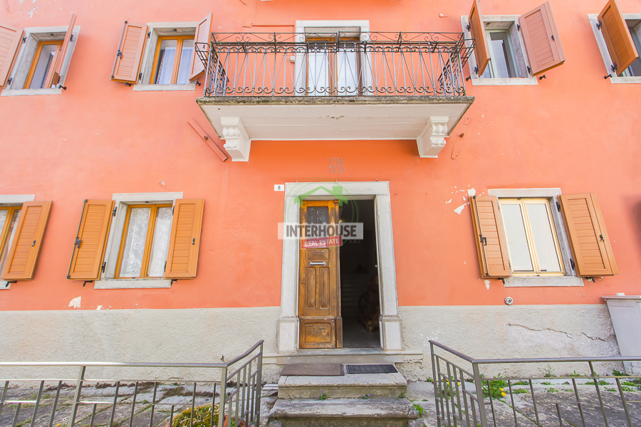 Casa indipendente a Paularo